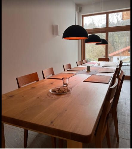 Esszimmer mit Kamin und Ecke zum Austauschen ....Dinning room with a cosy corner to relax